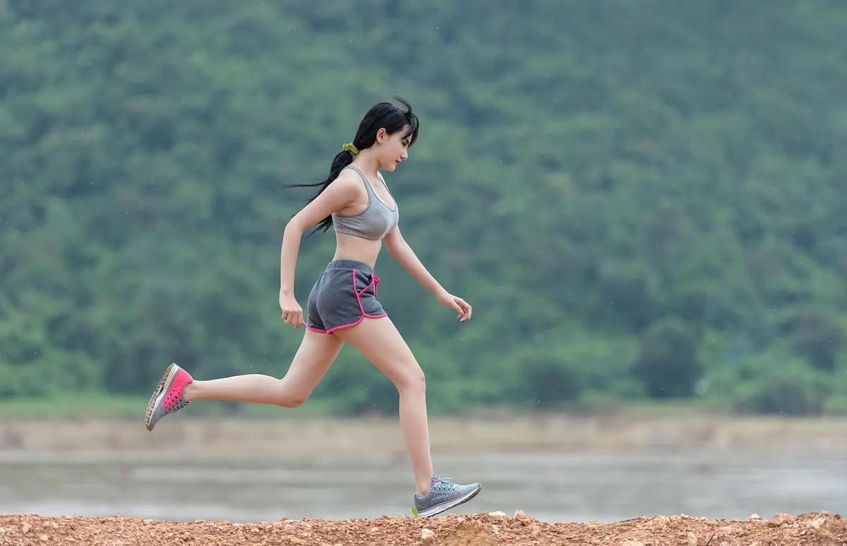 Seasonal Fitness: How to Adjust Your Workout for Summer Heat